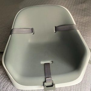 OXO Tot Nest Booster Seat with Removable Cushion